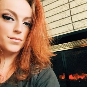 Meet your Posher, Nicole S.